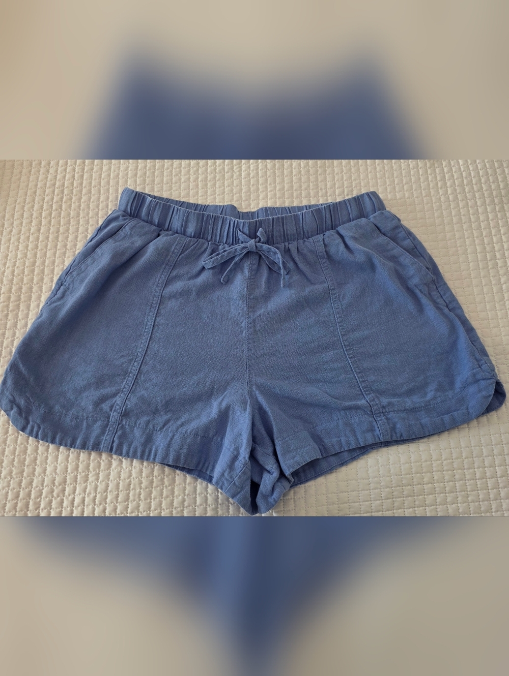 Universal Thread Women's Blue Elastic Waist Tie-Front Linen Blend Shorts